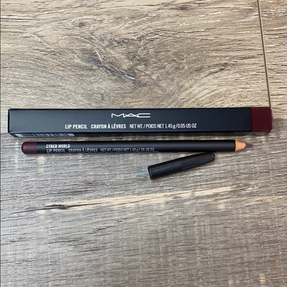 MAC Lip Pencil Cyber World - Picture 1 of 3